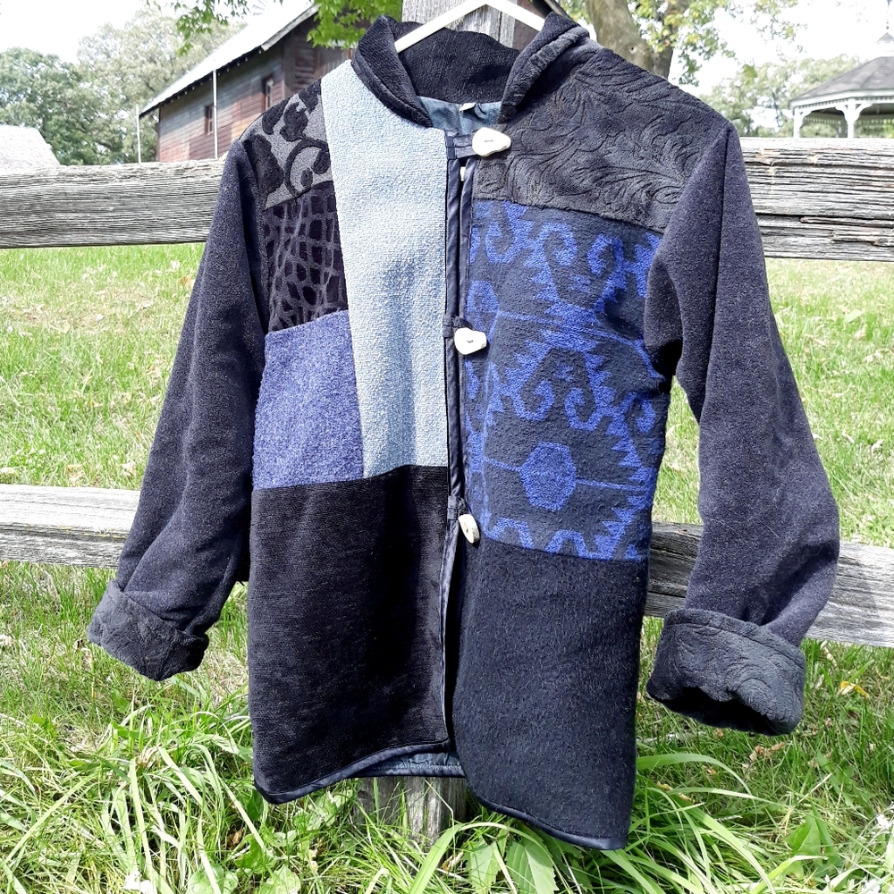 Western Patchwork Jacket + Bone Buttons - Size Xs… - image 1